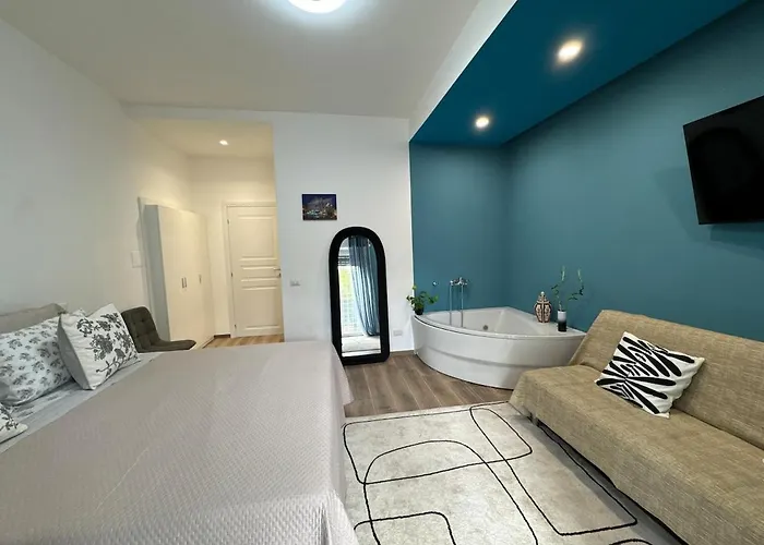 Colosseo-torre Maura Modern Double Private Ensuite, Wifi & Ac Near Metro C Apartmán