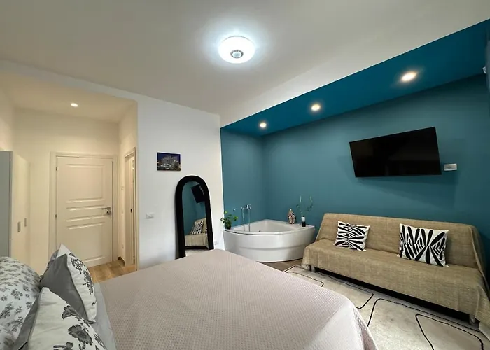 Colosseo-torre Maura Modern Double Private Ensuite, Wifi & Ac Near Metro C