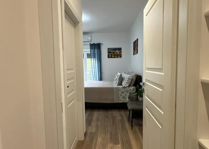 Colosseo-torre Maura Modern Double Private Ensuite, Wifi & Ac Near Metro C *