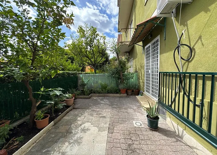 Colosseo-torre Maura Modern Double Private Ensuite, Wifi & Ac Near Metro C * Roma