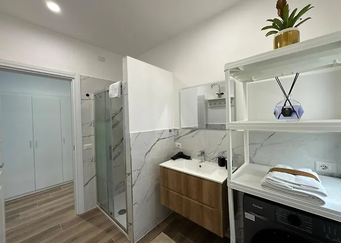 Colosseo-torre Maura Modern Double Private Ensuite, Wifi & Ac Near Metro C