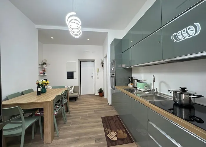 Apartmán Colosseo-torre Maura Modern Double Private Ensuite, Wifi & Ac Near Metro C Řím