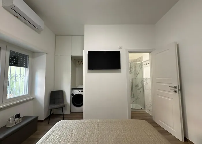 Colosseo-torre Maura Modern Double Private Ensuite, Wifi & Ac Near Metro C Apartamento